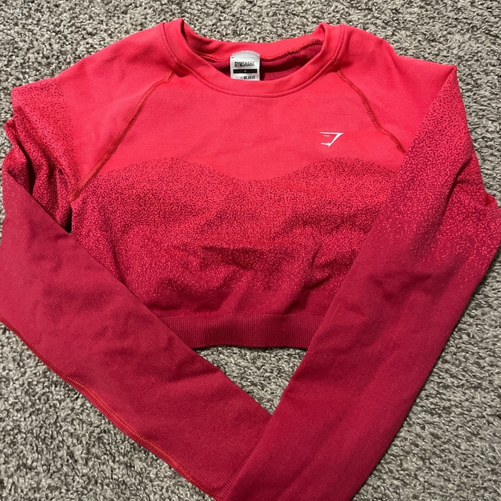 Red Long Sleeve Crop Top